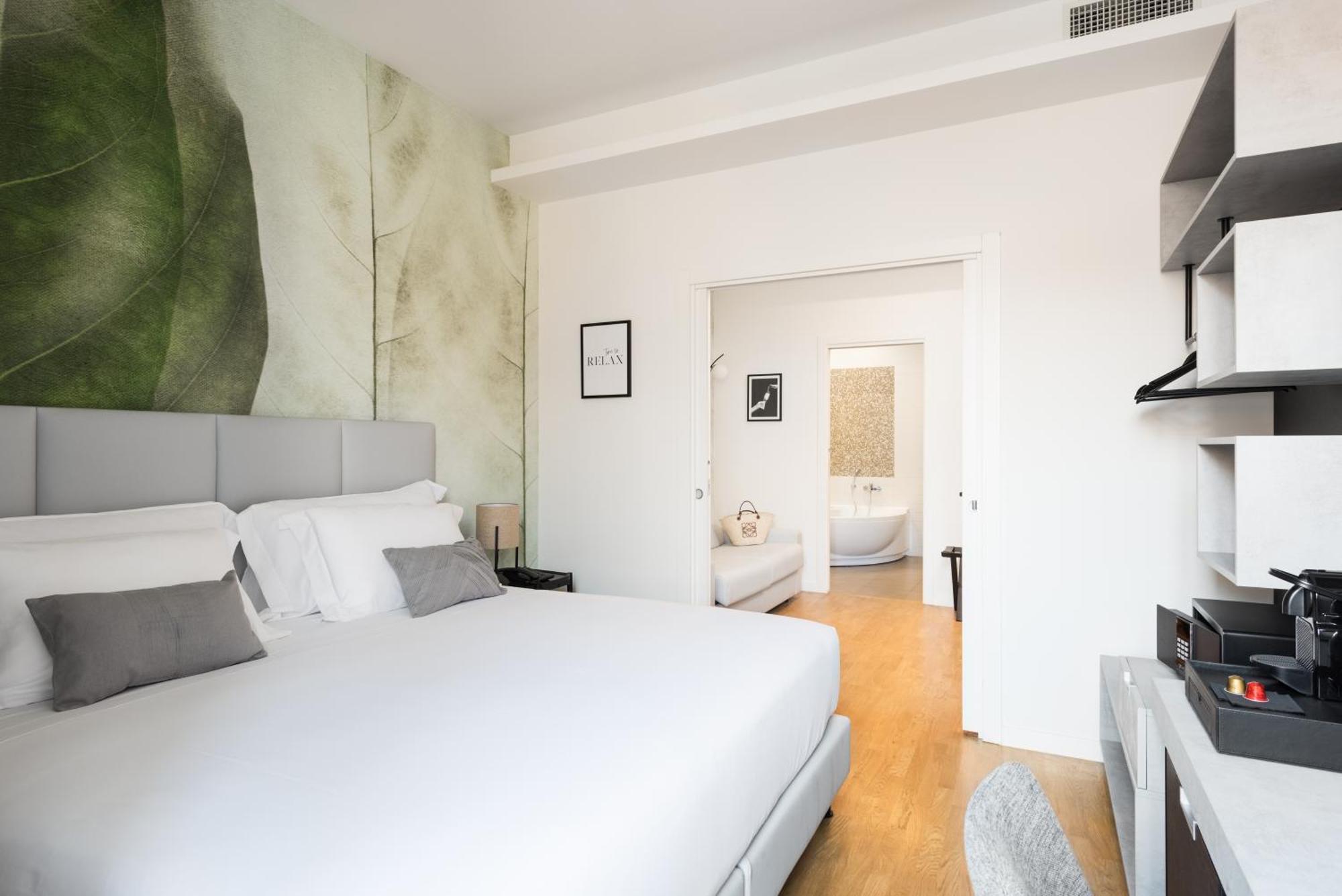 At Forty-One Rome Room photo